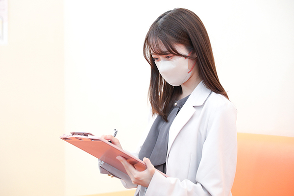 清澄白河ファミリークリニック 問診と説明、検査予約