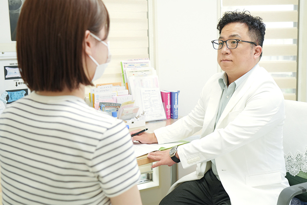 長谷川レディースクリニック淵野辺ソフィア 医師によるカウンセリングで、症状や検査の希望を確認