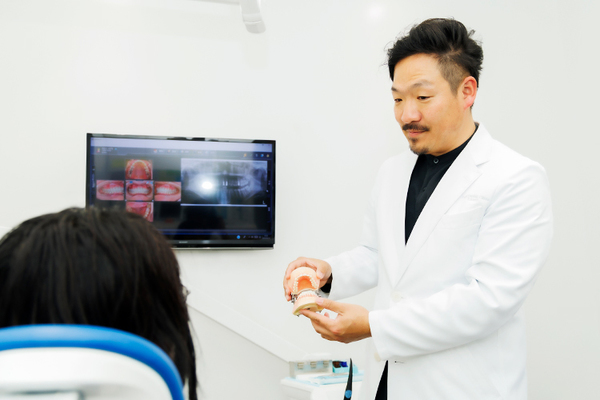 Toki Dental Clinic 検査結果の説明とカウンセリング