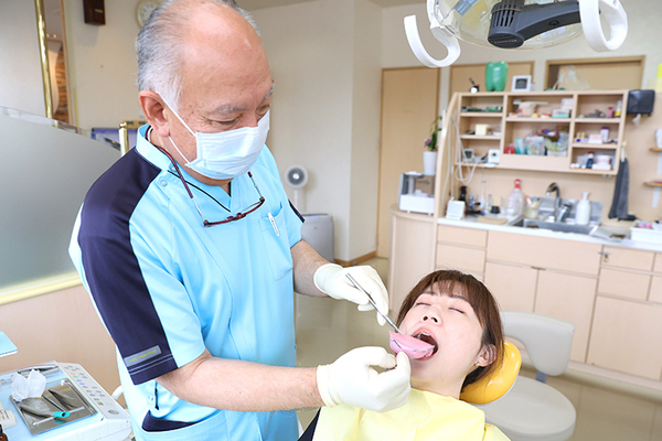 くめ歯科クリニック 必要に応じて治療、その後歯型採取