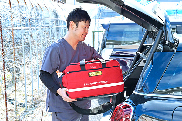 かとうクリニック 医師と家族が話し合い、診療方針を決定