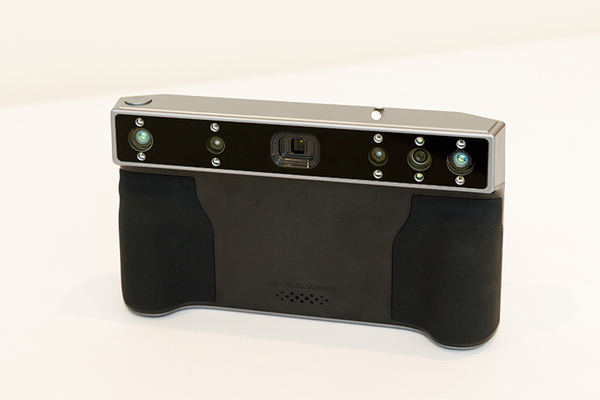 御影こども形成外科 専用の計測器で測定