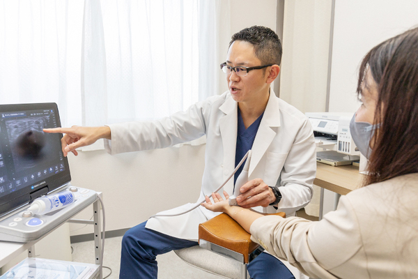 はせがわ整形外科運動器エコークリニック 超音波検査装置を使用した術前検査