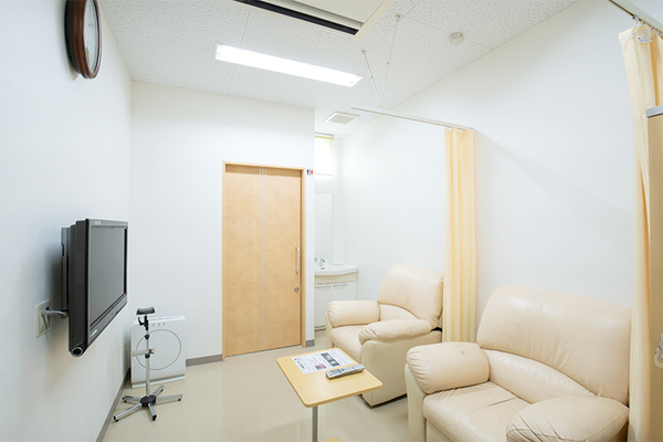 さくらクリニック 検査当日、麻酔など前処置を受ける