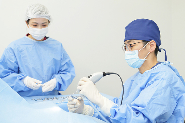 ばば耳鼻科・日帰り手術クリニック 当日、徹底した管理のもと手術を受ける