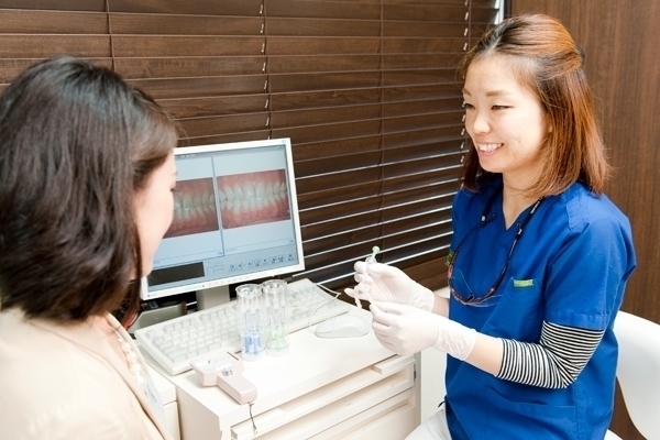 山本歯科医院 効果が早く現れ、長続きする特別な方法で施術