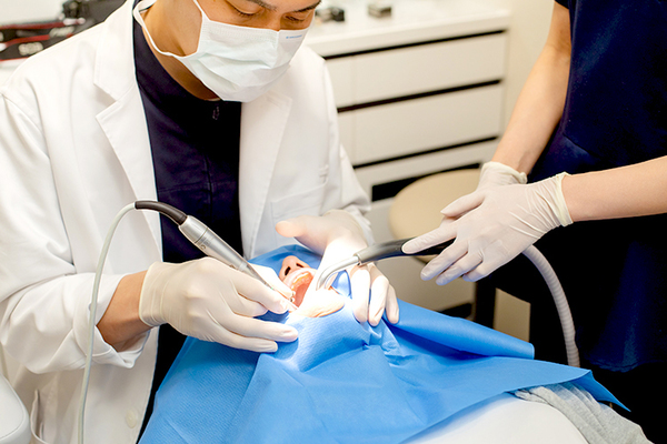 HALO DENTAL CLINIC インプラントの埋入