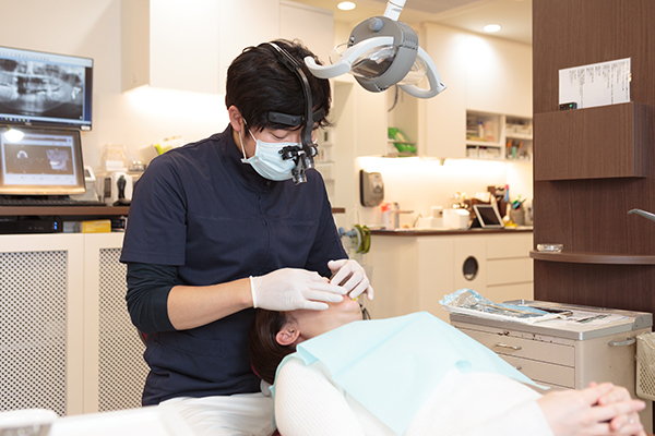 Smile Fit Dental Studio 人工歯の装着と確認