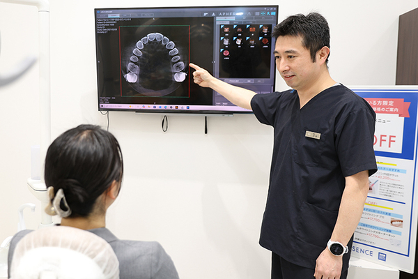 かわの歯科クリニック 治療終了後のチェックとクリーニングの説明