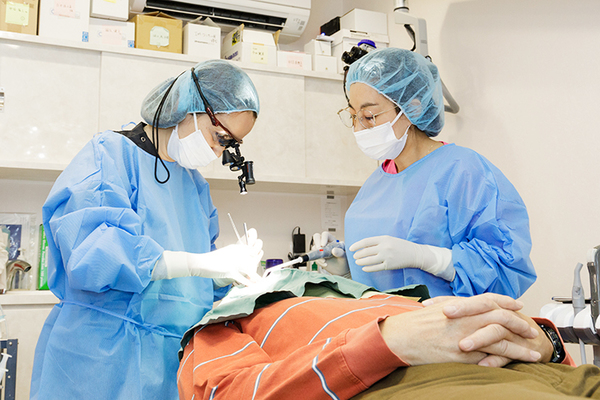 つばめデンタルクリニック川西 人工歯の装着