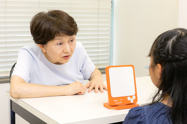もりかわ矯正歯科 治療開始。口周りの機能向上のための訓練も行う