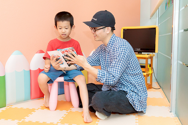 高端デンタルクリニック 矯正の後は保定へ