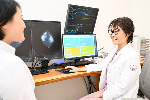 HAKUブレストケアクリニック 医師による結果説明