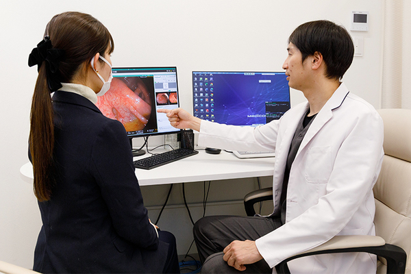 明石やまだ内科歯科クリニック 検査結果の説明を受ける