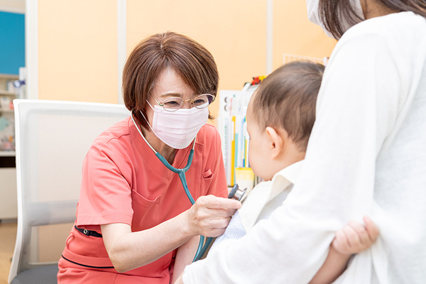 いわや小児科クリニック 医師による診察と問診
