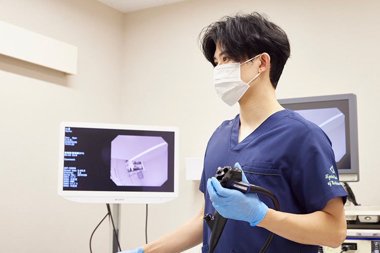 花野井クリニック 内視鏡検査の痛みや不安 さまざまな工夫で軽減をめざす