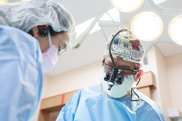 井上秀人歯科インプラントクリニック 歯を失っても諦めないで！ 頬骨（ザイゴマ）インプラント治療とは