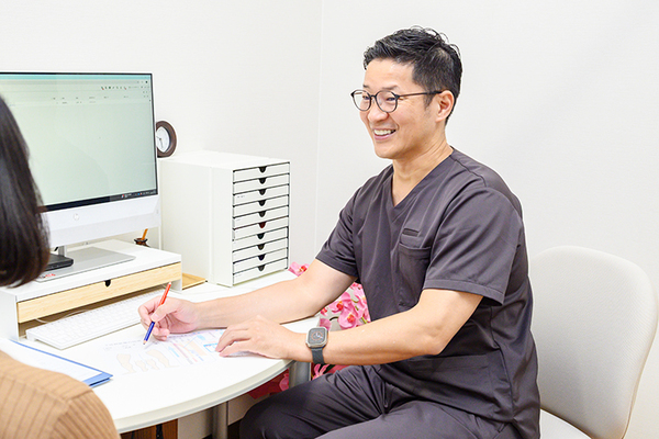 やまもと静脈瘤クリニック 脚に浮き出た血管やむくみに 下肢静脈瘤の日帰り手術