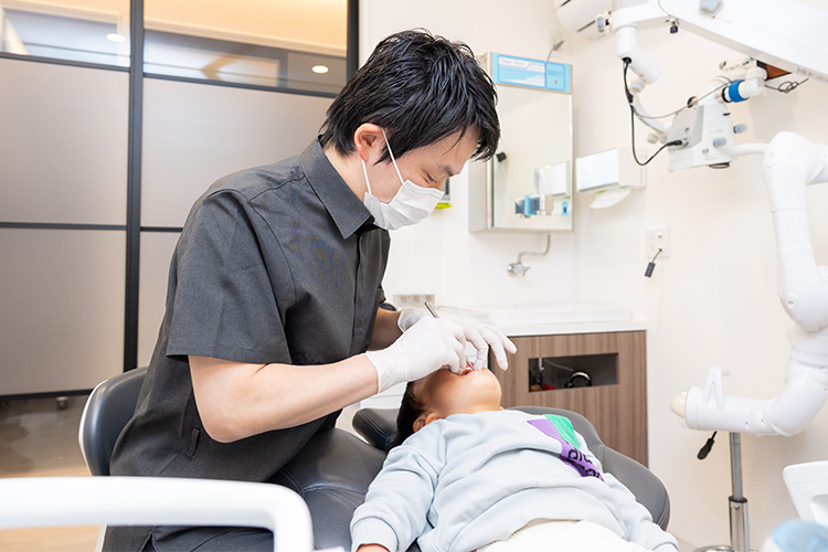 くりさき歯科 成長の力で歯並びの土台を育てる 口腔筋機能療法主体の小児矯正