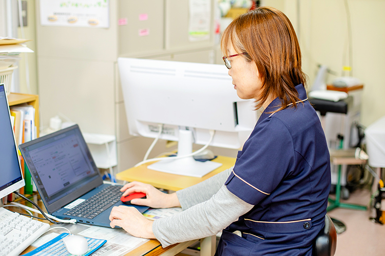 医療法人 丹生医院 忙しい毎日でも無理なく受診できる オンライン診療