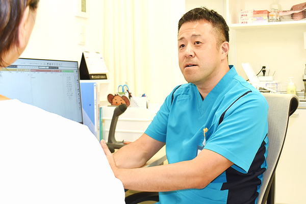 おとなとこどもの泌尿器科ふくいクリニック 気さくで親しみやすい人柄の院長は丁寧な診療で患者に寄り添う