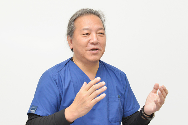 ひろしま下肢静脈瘤クリニック 心臓血管外科の医師として数多くの手術を手がけてきた黒木院長