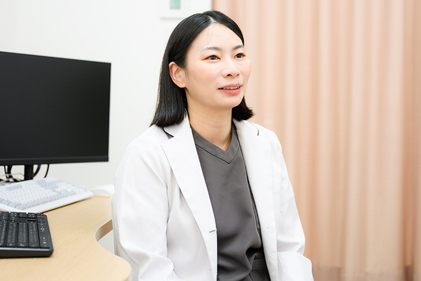 大久保メディカルクリニック 40歳を過ぎたら症状がなくても検査を受けてほしいと話す院長