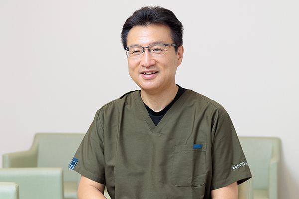 もりや胃腸・肛門・内視鏡クリニック がんの早期発見・早期治療に貢献していきたいと語る倉持院長