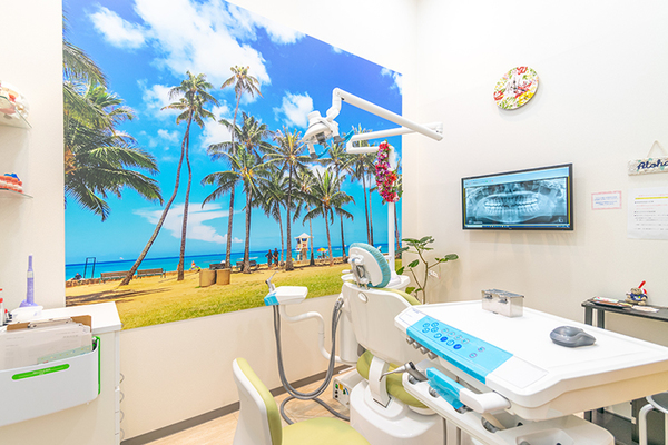 アロハ歯科 小児・矯正歯科クリニック 大人用子ども用の個室診療室も完備
