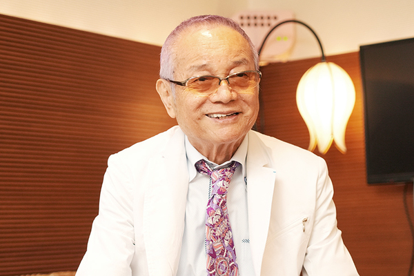 美馬レディースクリニック 以前より多くの男性更年期障害の治療にあたっている美馬院長