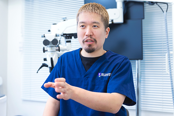 Refino Dental Clinic インプラント治療において研鑽を積んできた柿木院長