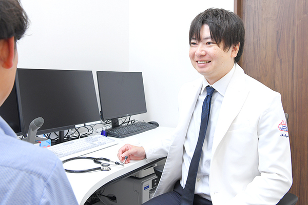 ちば浜野総合診療クリニック 幅広い診療経験を生かして、患者の健康をサポートする