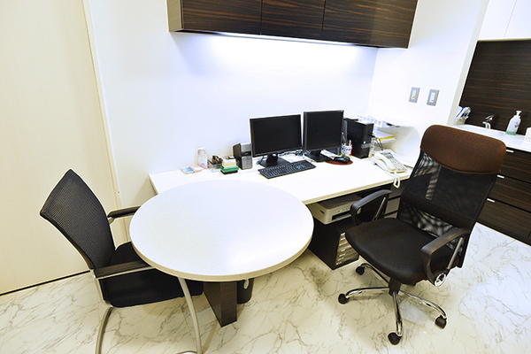 小川産婦人科 「産後1ヵ月で終わらないサポート」をテーマに掲げている