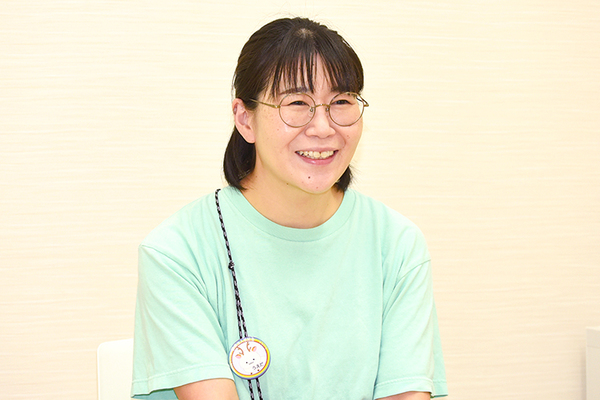 つくだクリニック 言語コミュニケーションの支援を担当する言語聴覚士の西村さん