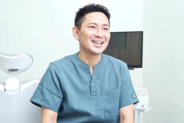 ほりた歯科・口腔外科 インプラントクリニック 「幅のある診療を提供したい」と話す堀田院長