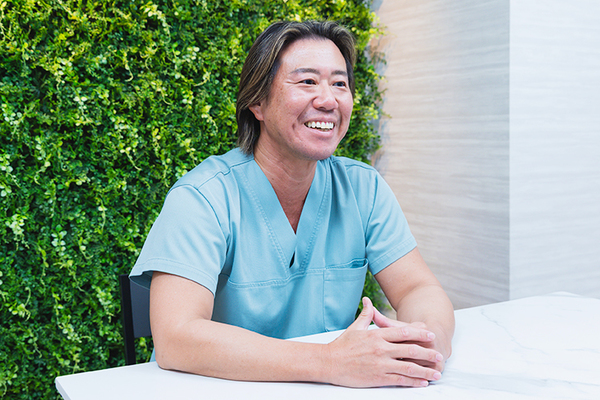 悠翠会うえまつクリニック 患者と同じ目線に立ち考えているという植松理事長