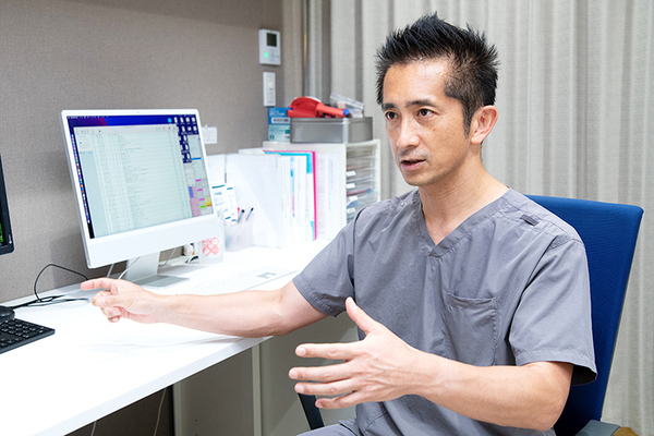 むらた整形外科 患者一人ひとりの時間を長めに取って丁寧な説明を心がけている