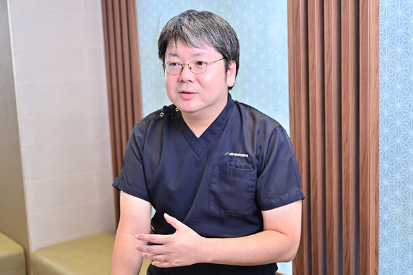 東京ICCHO日本橋歯科・矯正歯科 患者自身が望む治療法を選択できるよう力を尽くす阿部院長