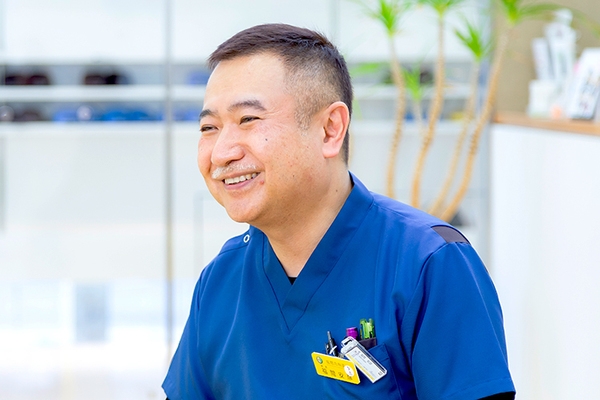 福間内科医院 「内視鏡検査は私のライフワーク」と話す福間安彦院長