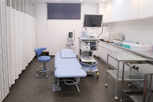 かわい泌尿器・腎臓内科クリニック 幅広い検査に対応できる各種機器を取りそろえる