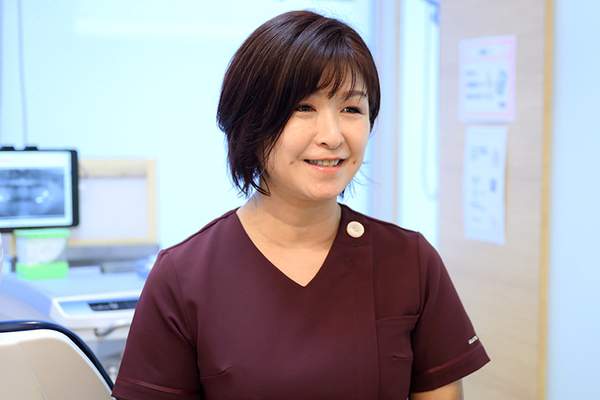 MFデンタルクリニック 患者の思いに寄り添うケアを心がけていると話す今村さん