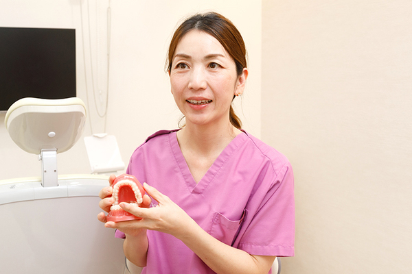 花岡歯科医院 さまざまな矯正方法の中から、患者に適した矯正を提案