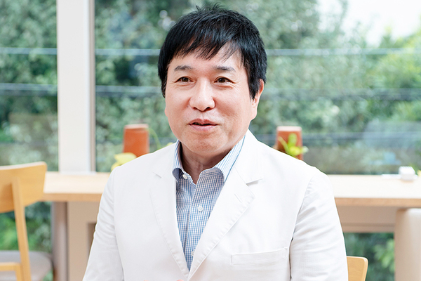 高原クリニック イノベーティブスキャン DWIBS法の考案者である、院長の高原太郎先生