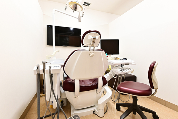 あいあーる歯科目黒駅医院 皮膚表面のトラブル以外にも症状の出る金属アレルギー