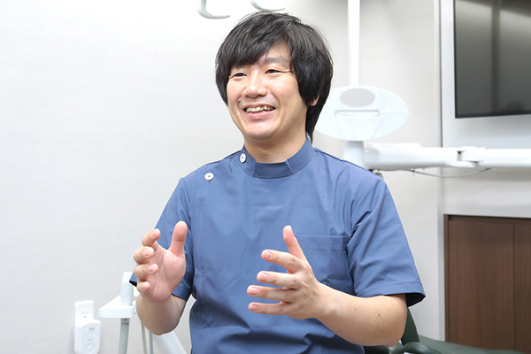 ウッディ吉原歯科 「困っているが歯医者さんに行けない」という人が対象だ