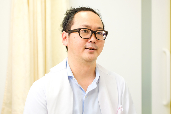 神楽坂やまもと内科クリニック 更年期障害と見誤らないよう不安な場合は受診してほしいと話す