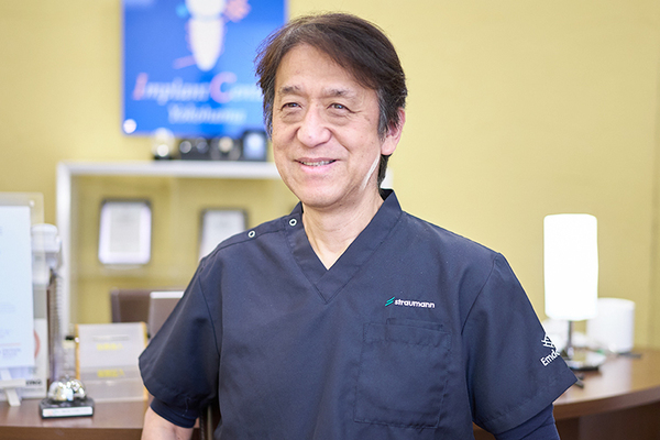 ミズキデンタルオフィス クリニックで扱う矯正について語る水木院長