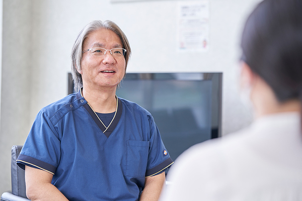 中矢歯科 歯科医院での定期的なメンテナンスが大切だと語る中矢院長