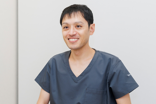 名東デンタルクリニック インプラント治療を専門とする院長