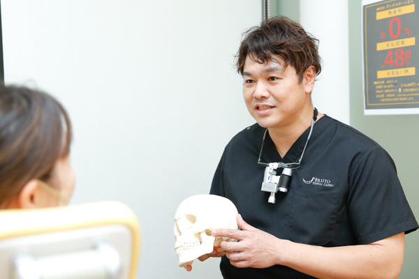 ブリストデンタルクリニック さまざまな症例と向き合い研鑽を積み続けてきた院長